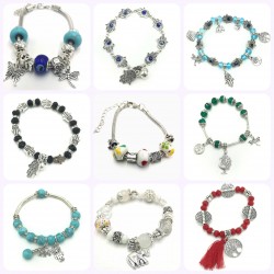 Lotto assortimento di braccialetti stile Pandora | Ampia varietà di design e colori | Vendita all'ingrosso