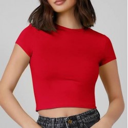 Basic short-sleeved t-shirts and crop tops