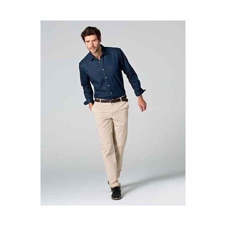 Pantalones y camisas...