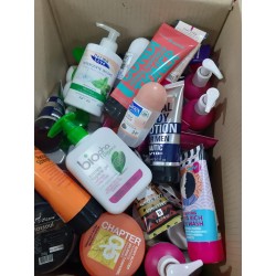 Assorted lot of cosmetics and personal hygiene wholesale