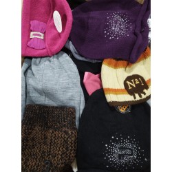 Lotto di Cappelli Invernali da Donna all'Ingrosso