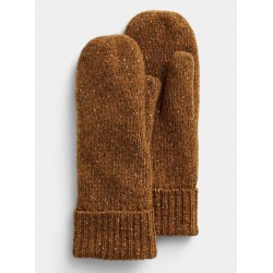 Wholesale Branded Winter Gloves Lot - Ardene
