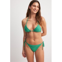 Stock Bikini all’Ingrosso – Tendenza Moda Mare