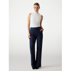Lote Ropa Mujer MARCIANO by GUESS – 56 Piezas Premium Invierno
