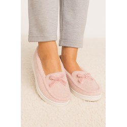 Wholesale Slippers and Home Footwear – Mixed Lot by Size and Style