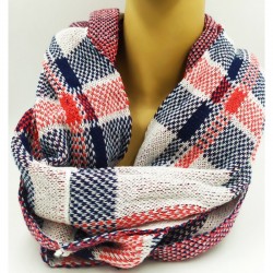 Wholesale Winter Accessories Lot – Scarves, Gloves and Hats