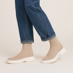 Palet de Calzado Nuevo al por Mayor – Zapatillas Surtidas para Reventa