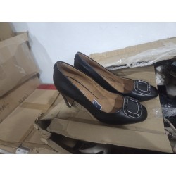 Women’s Clothing and Footwear Pallet – 300 Pieces