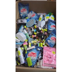 Lote de Droguería, Cosmética y Limpieza al por Mayor