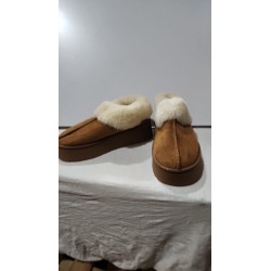 Wholesale liquidation footwear MIX 340 pallet