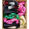 Zapatillas Splay y sandalias del surtido