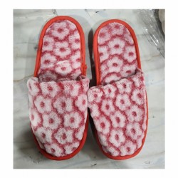 Detalle 4: Caja de 160 pares de pantuflas nuevas surtidas