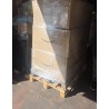 Foto real de ejemplo: palet de cajas de devoluciones de Amazon