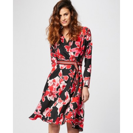 Abbigliamento estivo donna...