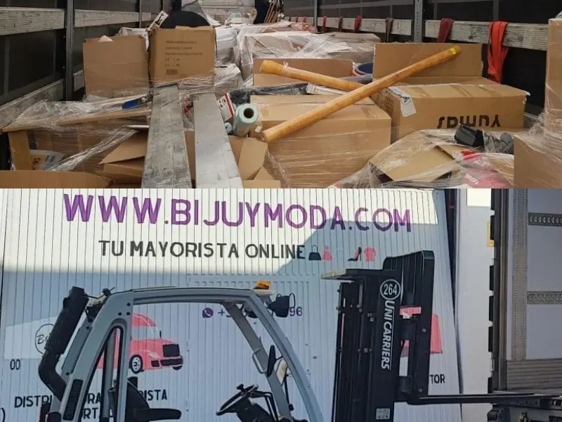 Carga de un camión de palets de bazar